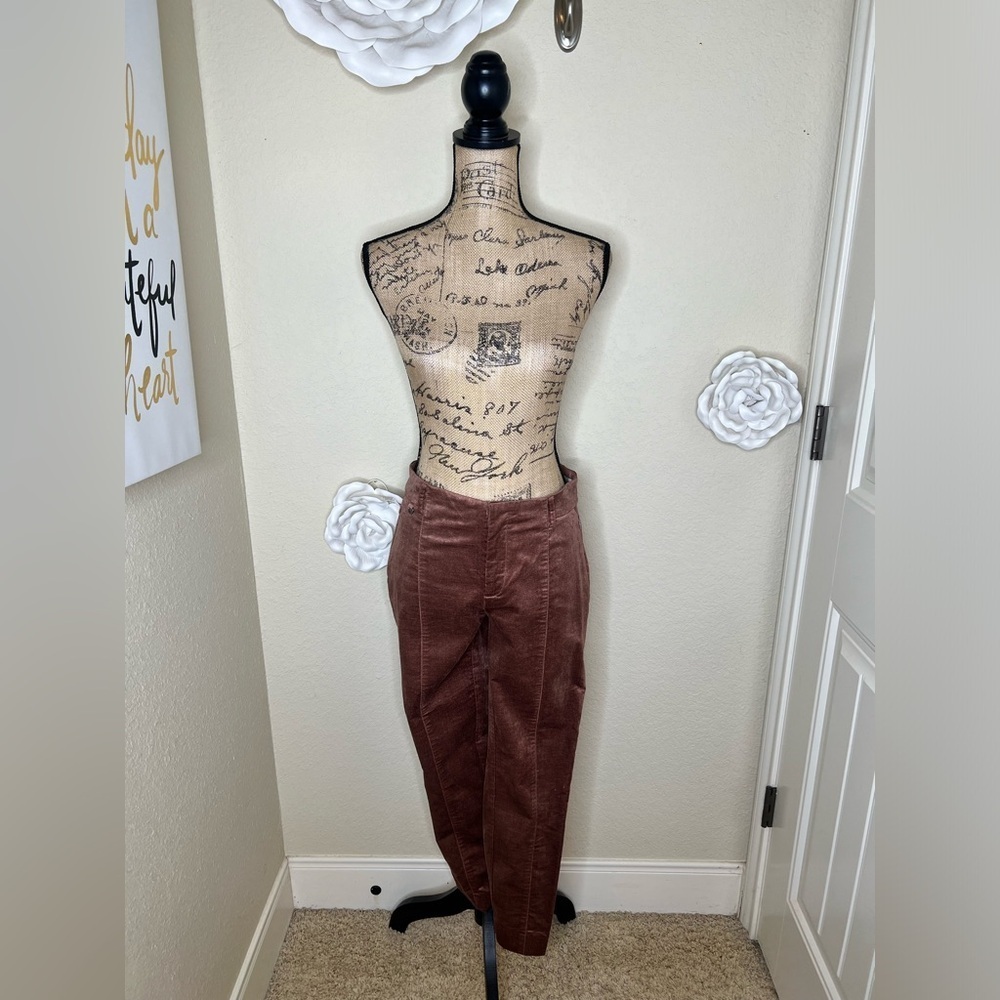 Anthropologie The Essential Slim Velvet Trousers Sz 8 in Bronze Brown Color - Picture 2 of 16